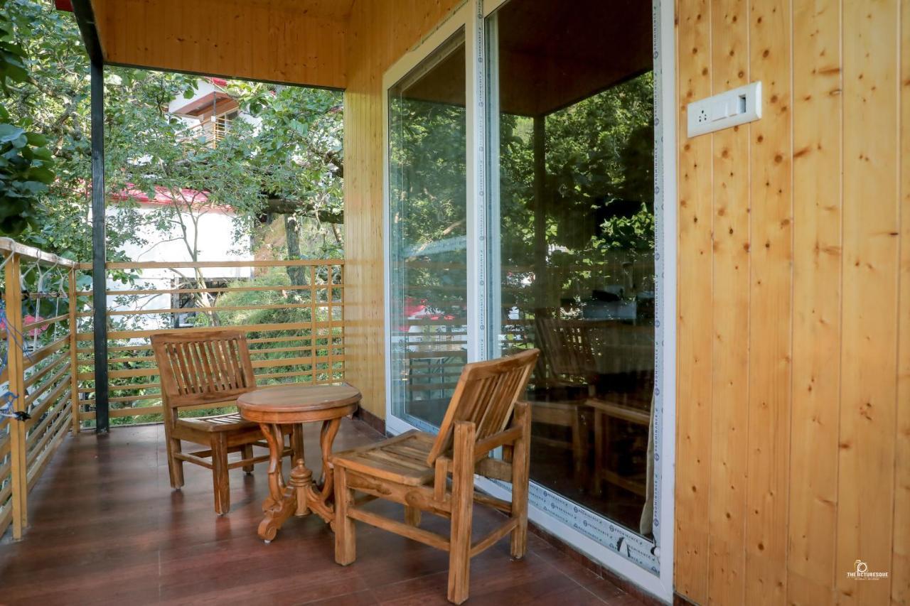 לנסדאון Suryoday Resort מראה חיצוני תמונה